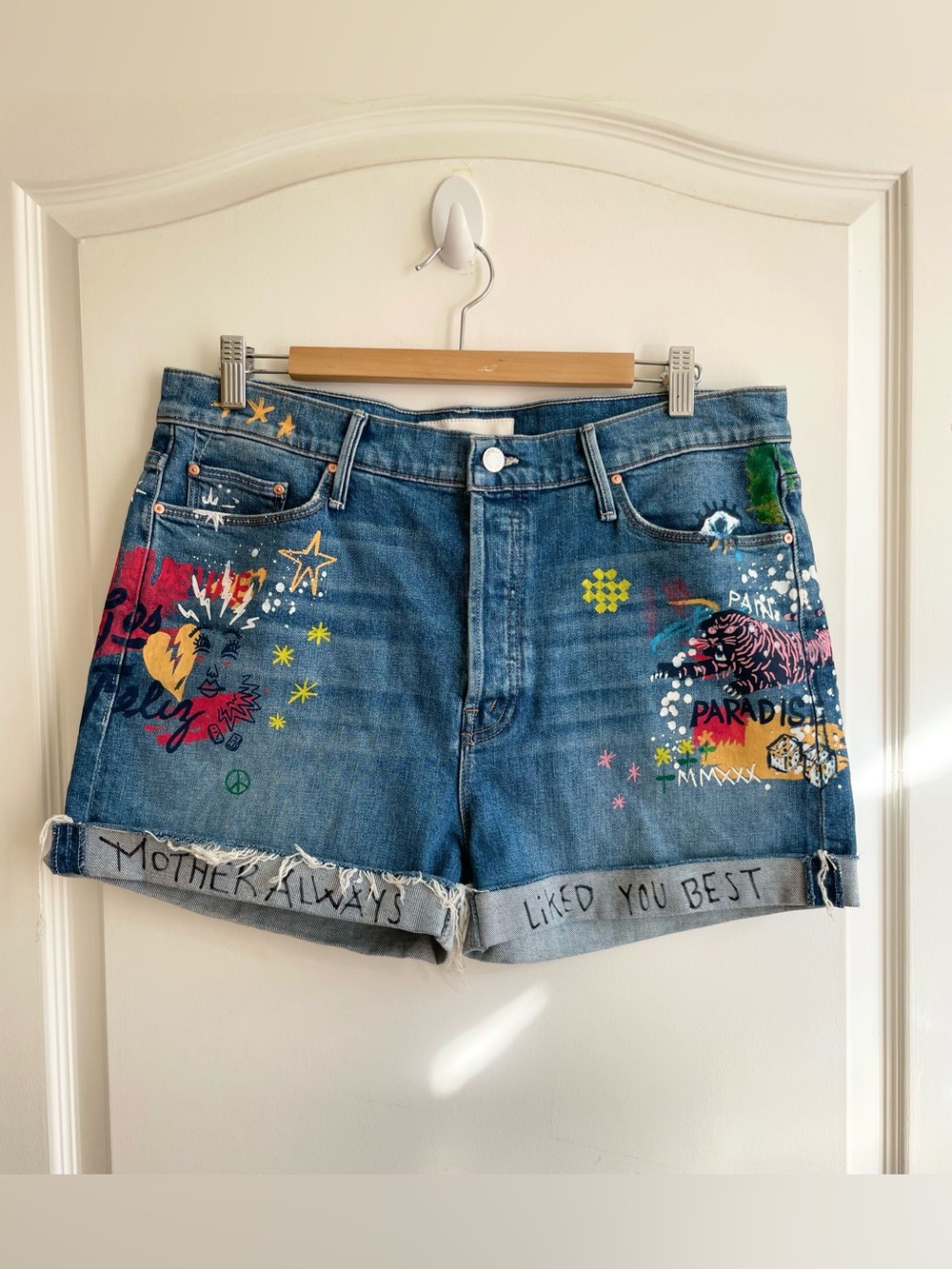 Mother The Vagabond Cuffed Fray Hem Cutoff Denim Shorts Size 33